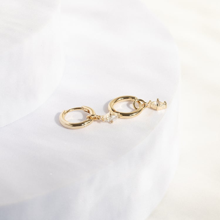 Stříbrné kruhové náušnice 2v1 s bílými topazy Savitri 142684