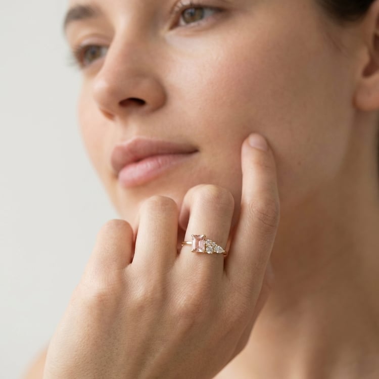 Cluster rozvodový prsten s morganity, diamantem a safírem Frank 166255