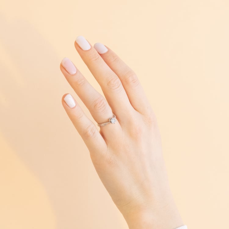 Zásnubní vintage prsten s diamantem Teagan 100945