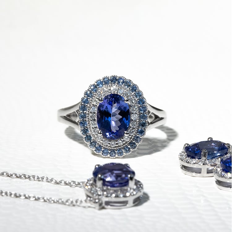 Tanzanitový náhrdelník s diamanty Naara 129845