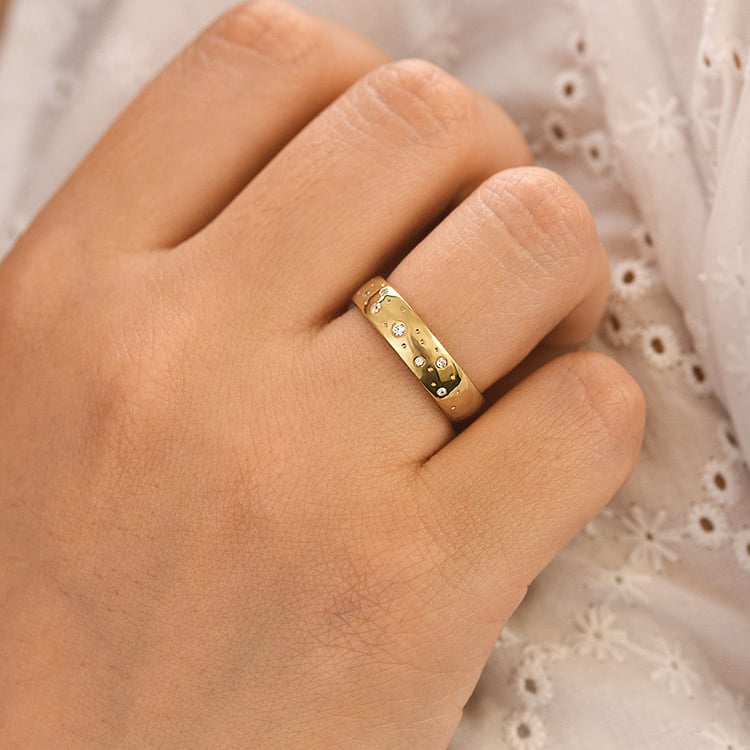 Zlaté snubní prsteny s diamanty Erich 156791