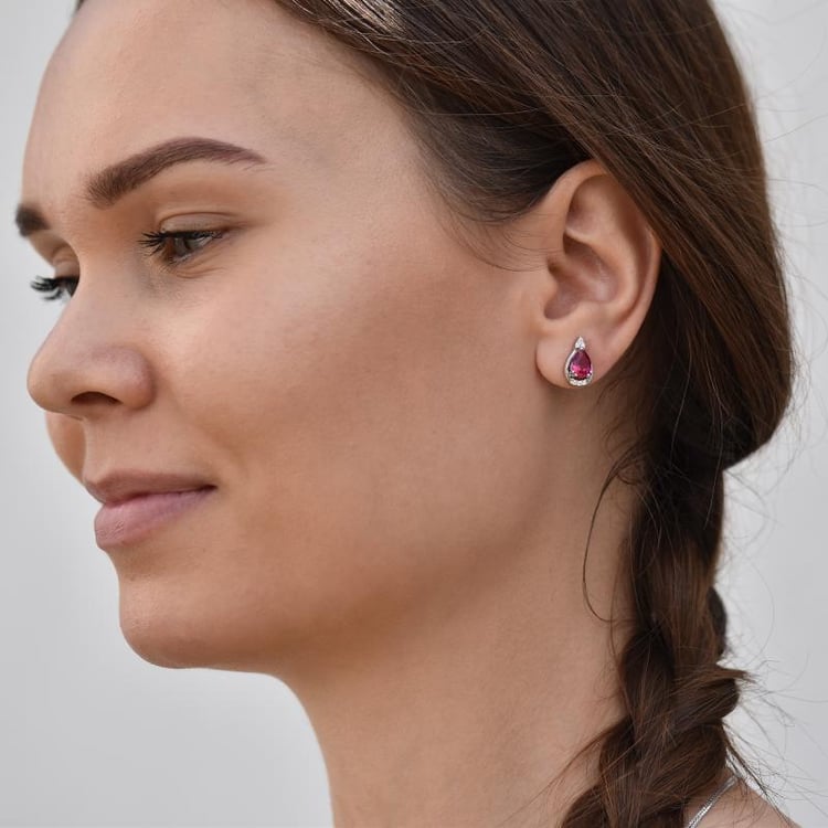 Rubínové slzy v náušnicích 45200