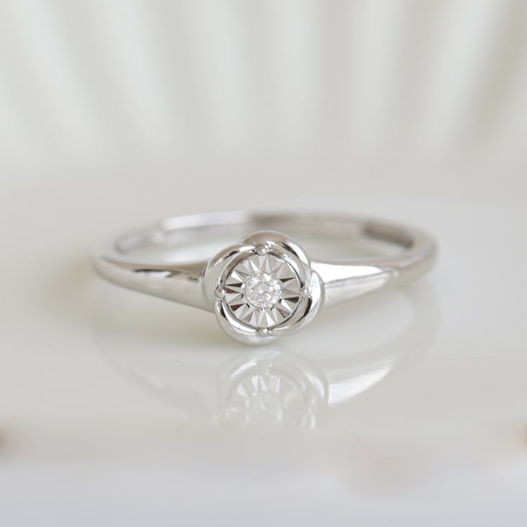 Prsten s diamantem 85949