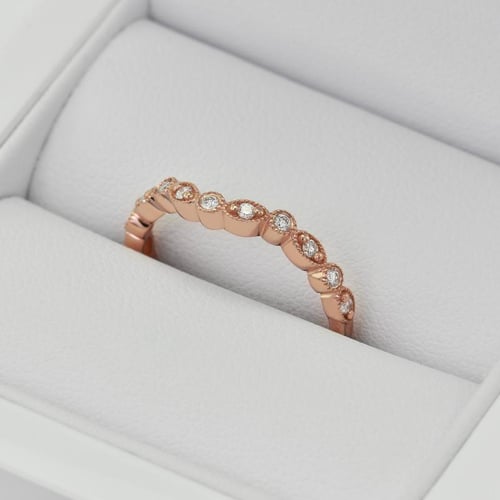 Zlatý eternity prsten s diamanty Lorava