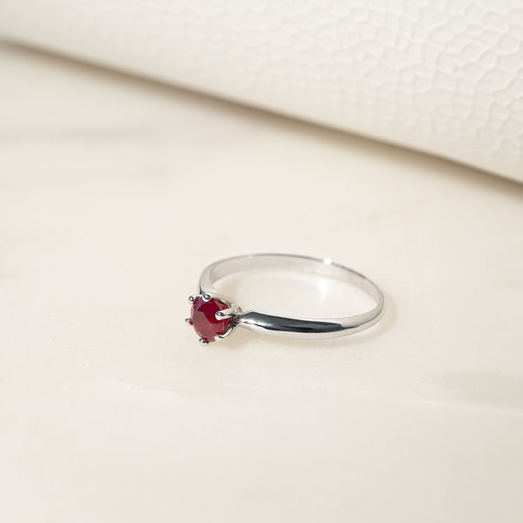 Zlatý zásnubní prsten s rubínem Mala 134923