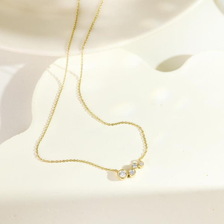 Moderní zlatý náhrdelník s diamanty Viola 161997