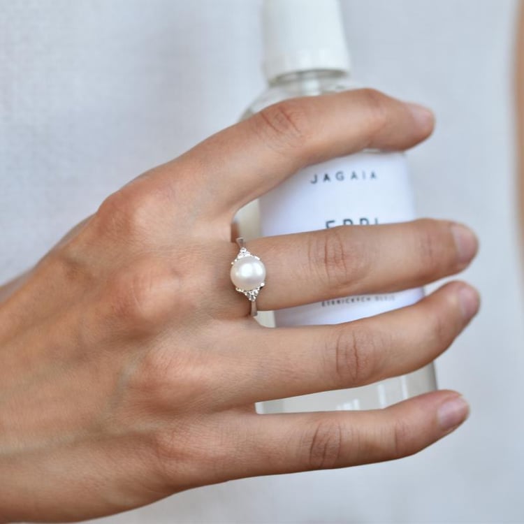 Prsten s perlou 19387