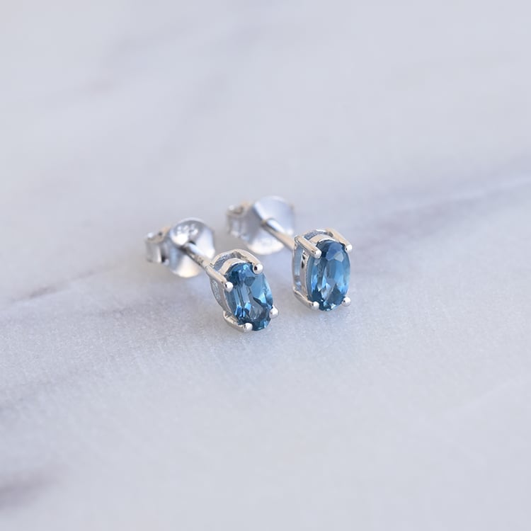 Stříbrné náušnice 86215