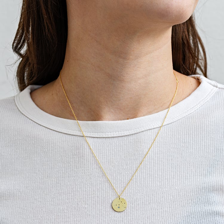 Stříbrný přívěsek se souhvězdím a drahokamem Nyala 133806