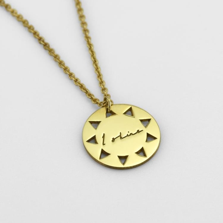 Pozlacený přívěsek z kolekce s gravírem I shine 46540