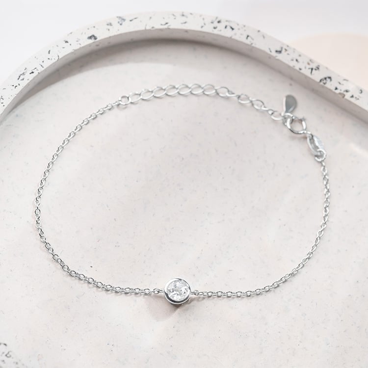 Stříbrný náramek s bílým topazem Arleth 152849