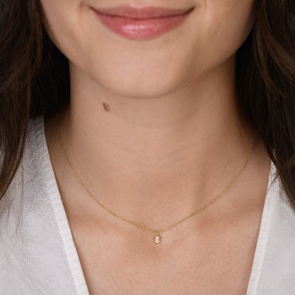 Minimalistický přívěsek ze zlata s emerald lab-grown diamantem Lias