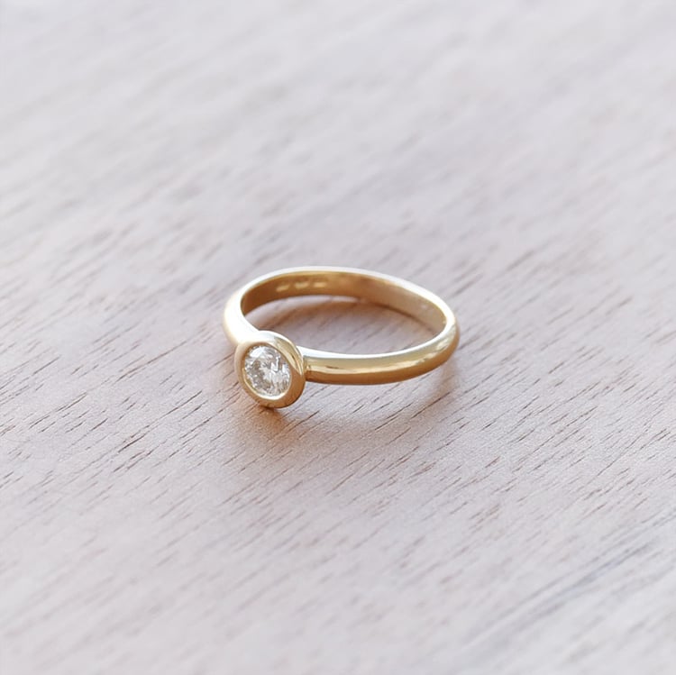 Diamantový prsten ze zlata 89184