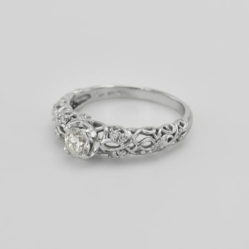 Vintage zásnubní prsten s moissanitem a lab-grown diamanty Chantal