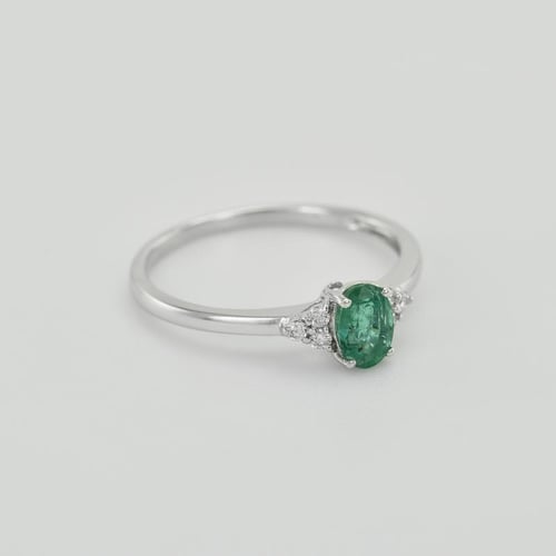 Zásnubní prsten se smaragdem a diamanty Sheldo