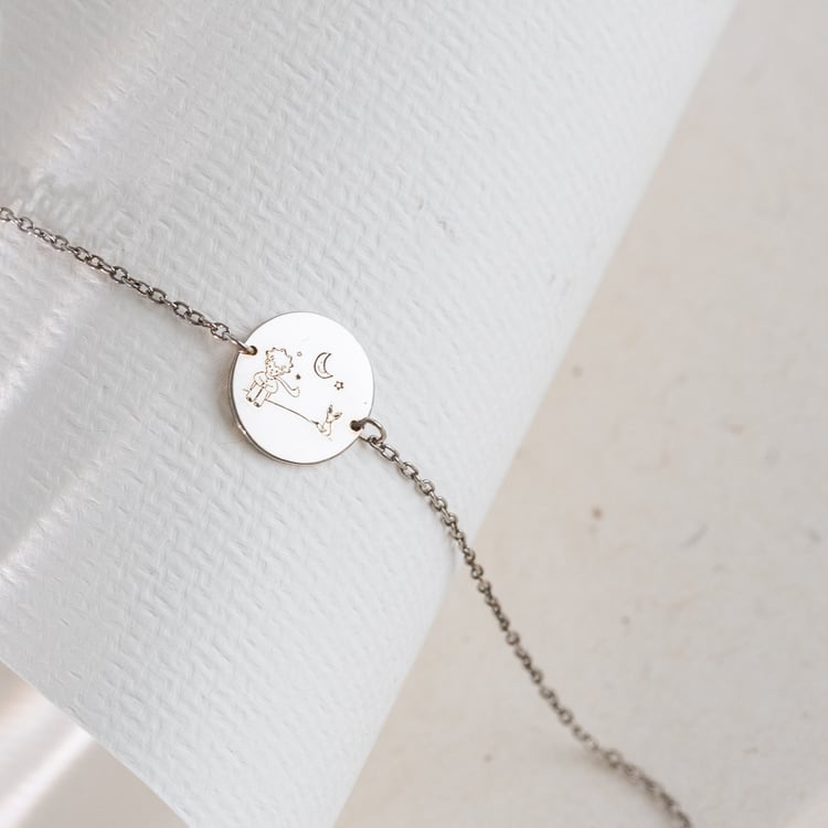 Zlatý náramek Malý princ s liškou a gravírem 124508