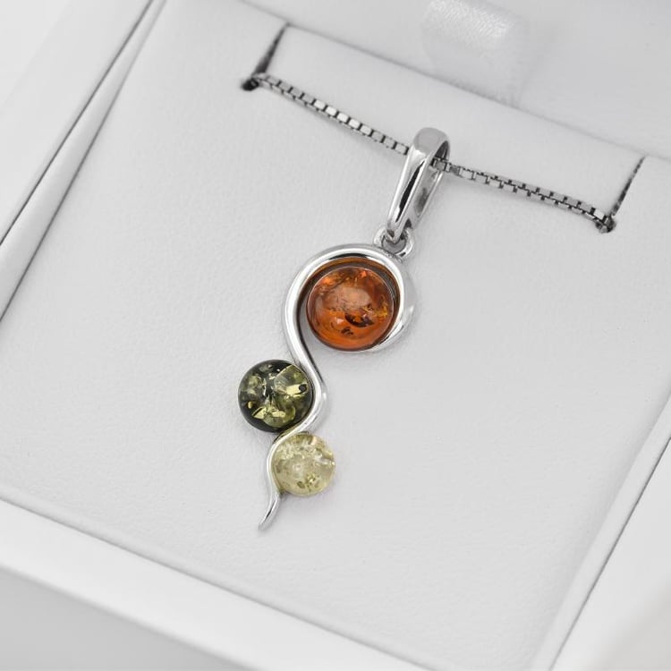 Přívěsek ze stříbra 26558