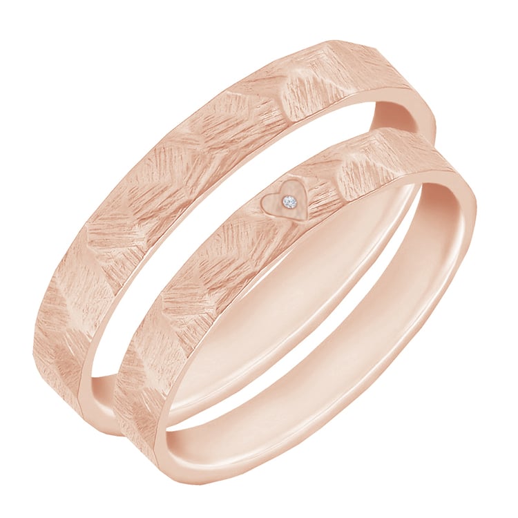 Tepané a škrábané snubní prsteny se srdcem a diamantem Ernie