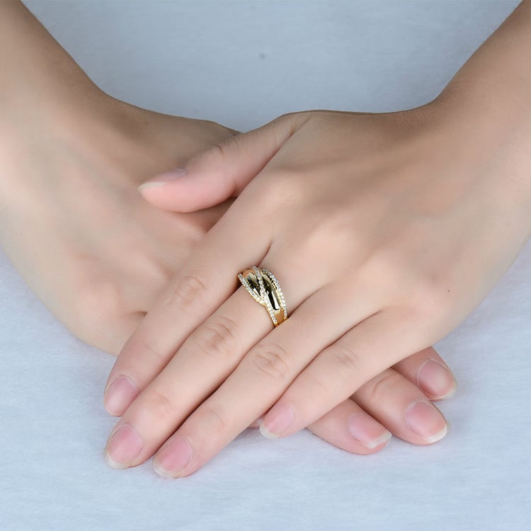 Prsten s diamanty 18671