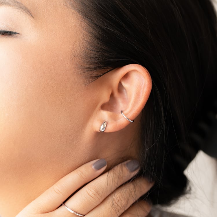 Zlaté napichovací náušnice Apolena 128092