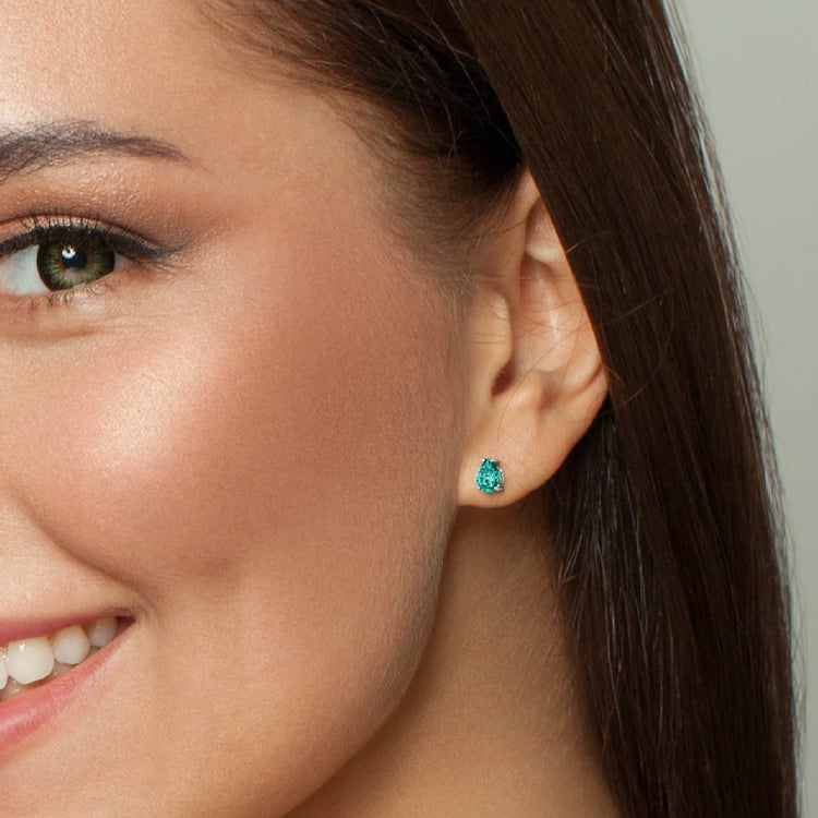 Zlaté náušnice s pear lab-grown paraiba turmalínem Yara 135847