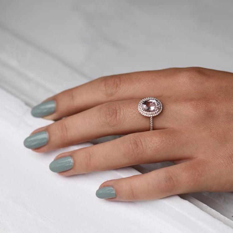 Růžová pompéznost v prstenu s morganitem a diamanty 15397