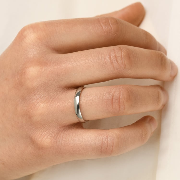 Půlkulaté snubní prsteny z platiny Ebie 157806