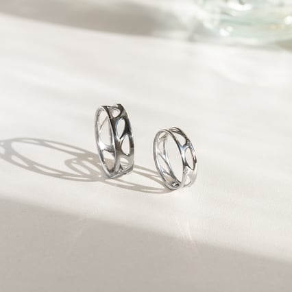 Zlaté netradiční snubní prsteny Bionic