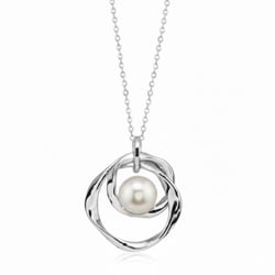 Stříbrný přívěsek s perlou Alya