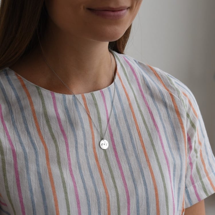 Přívěsek s oboustranným gravírem z platiny 70566