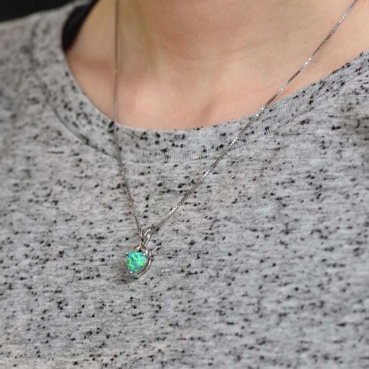 Opálový přívěsek 27928