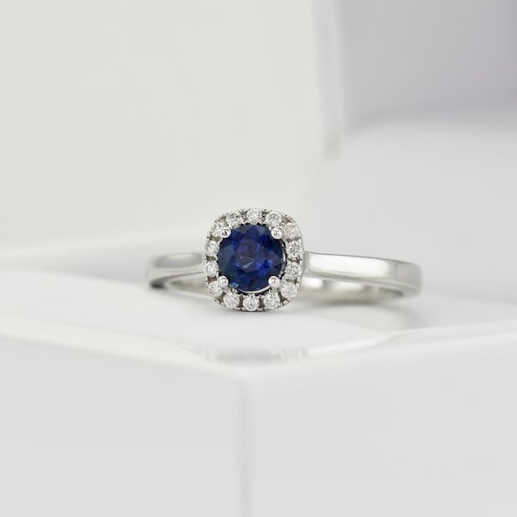 Prsten se safírem a diamanty 12827