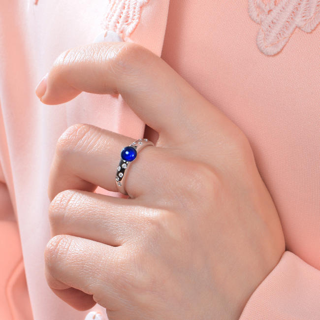 Prsten se safírem 17108