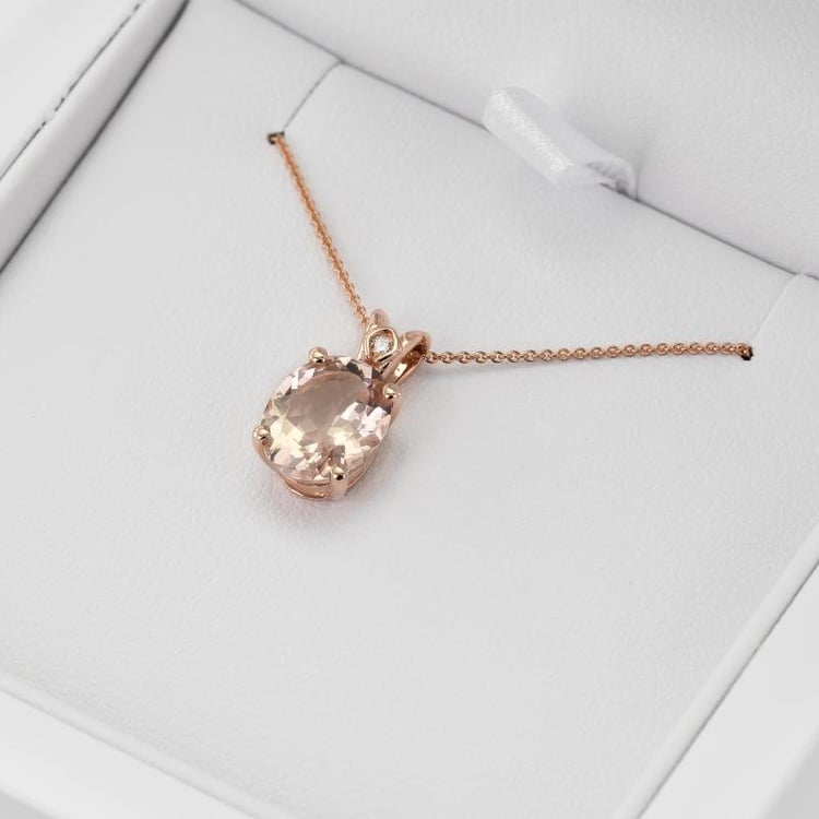 Náhrdelník s morganitem 31165