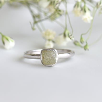 Prsten ze zlata se žlutým surovým diamantem Gianni