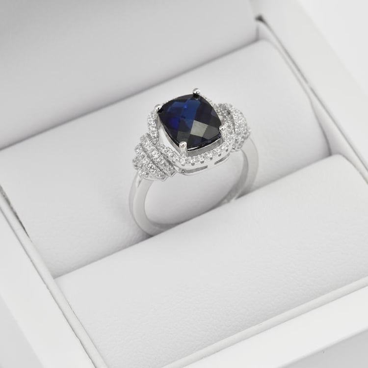 Prsten se safírem 29573