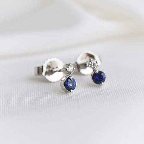 Minimalistické náušnice se safíry a diamanty Durante