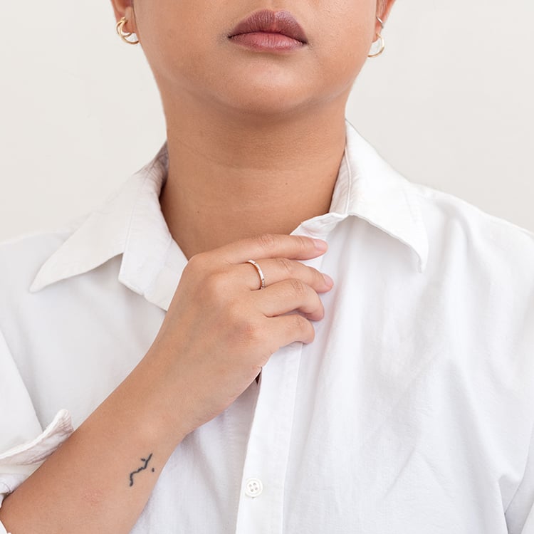 Bílý keramický prsten s diamanty Nola 128639