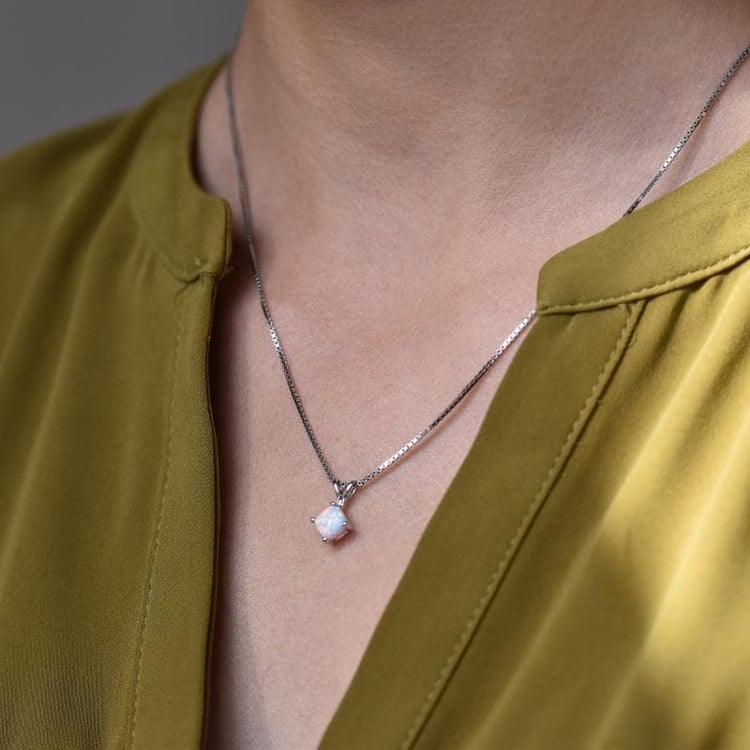 Náhrdelník s opálem 25293