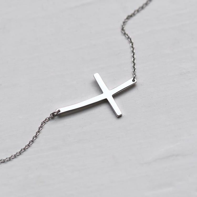 Křížek v zlatém náhrdelníku 51445