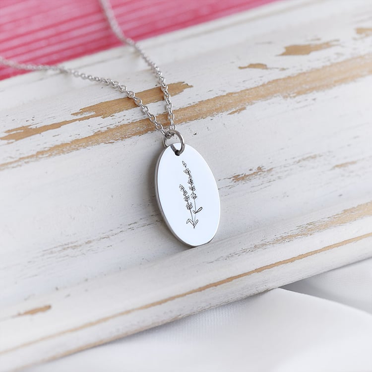 Personalizovaný stříbrný přívěsek s květinou a gravírem Daisy 149898