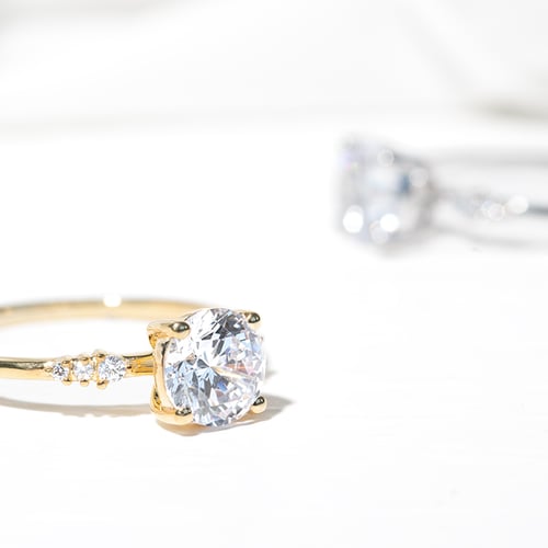 Zásnubní prsten s diamanty Amity