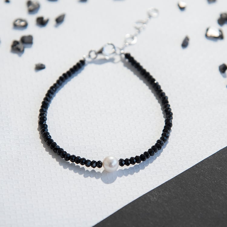 Stříbrná kolekce šperků s perlami a spinelovými korálky Taio 109220