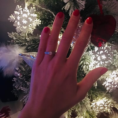 Zásnubní prsten s diamanty