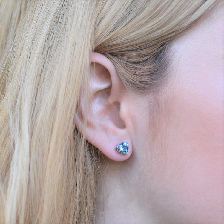 Srdíčkové topazy 104577