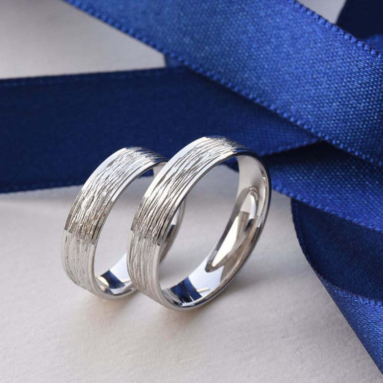 zlaté snubní prsteny 76716