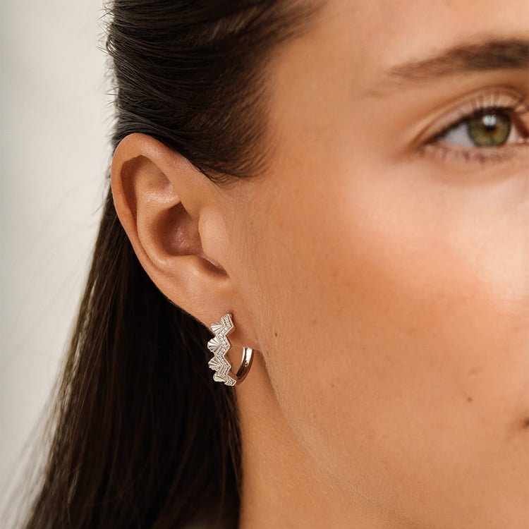 Stříbrné neobvyklé kruhové náušnice s diamanty Alva 162721