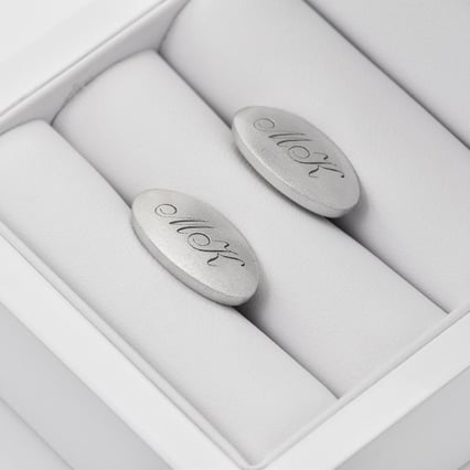 Zlaté manžetové knoflíčky s gravírem Wardell