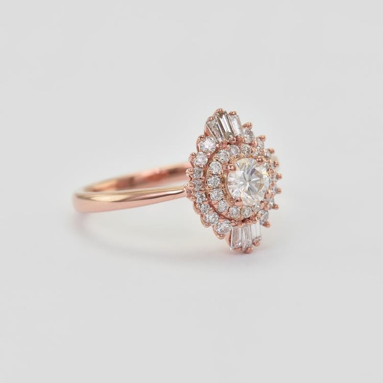 Zásnubní prsten s moissanitem a diamanty 24444