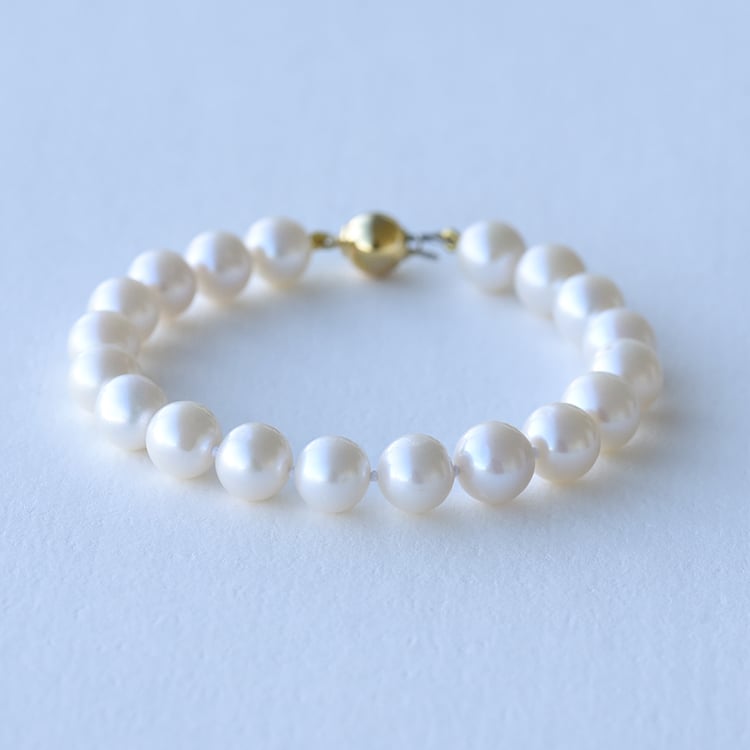 Náramek s perlami 74668